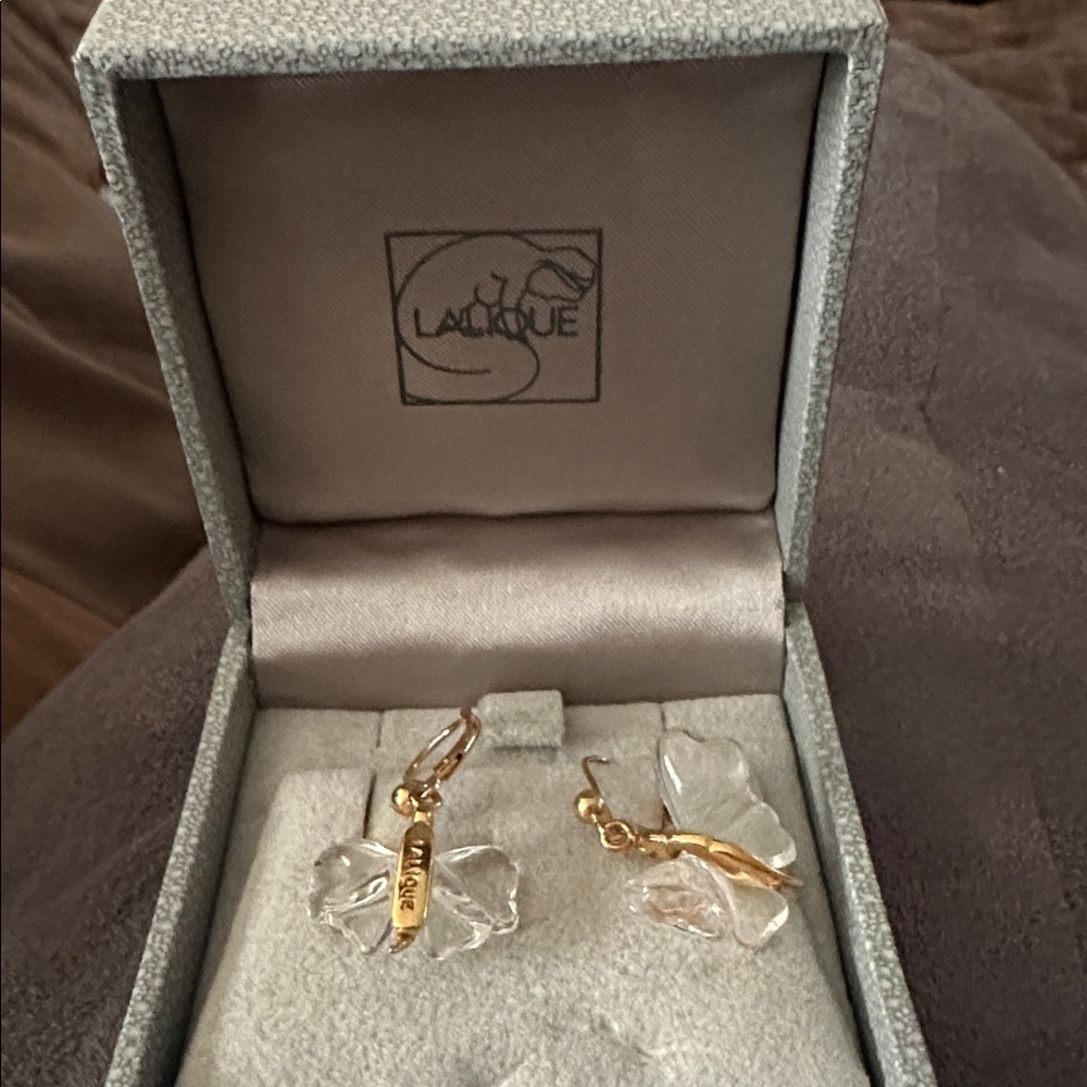 Lalique Gold and Clear Crystal Butterfly Earrings - Picture 3 of 8